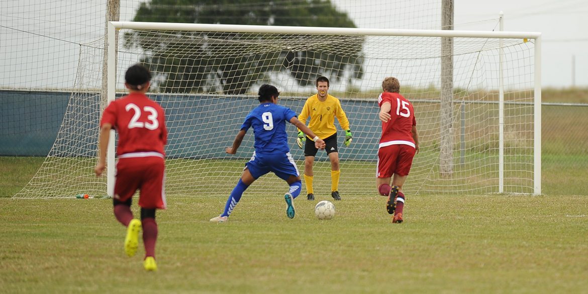 Larks men's soccer goalie Luke Hertzler