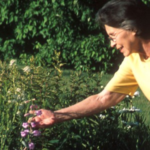 Evie Dyck, 1952 Hesston Academy graduate and founder and namesake of the Dyck Arboretum of the Plains in Hesston, leaves behind a treasured legacy with her April 7 passing.