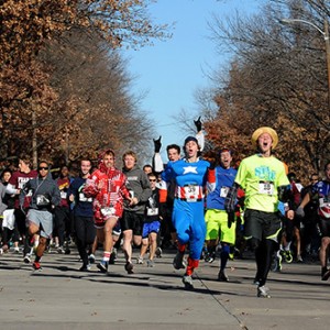 Runners begin the 2012 Howard Hustle.