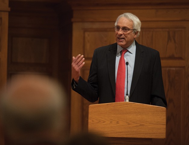 Sadi Othman ’93 discusses his work as a cultural bridge between the U.S. and Iraq during his keynote presentation at Homecoming in September. 