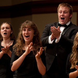 Bel Canto Singers performing