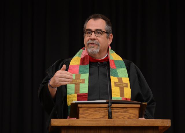  Behavioral science and Bible faculty member Kevin Wilder delivered the commencement address, “Ultimate Questions.”