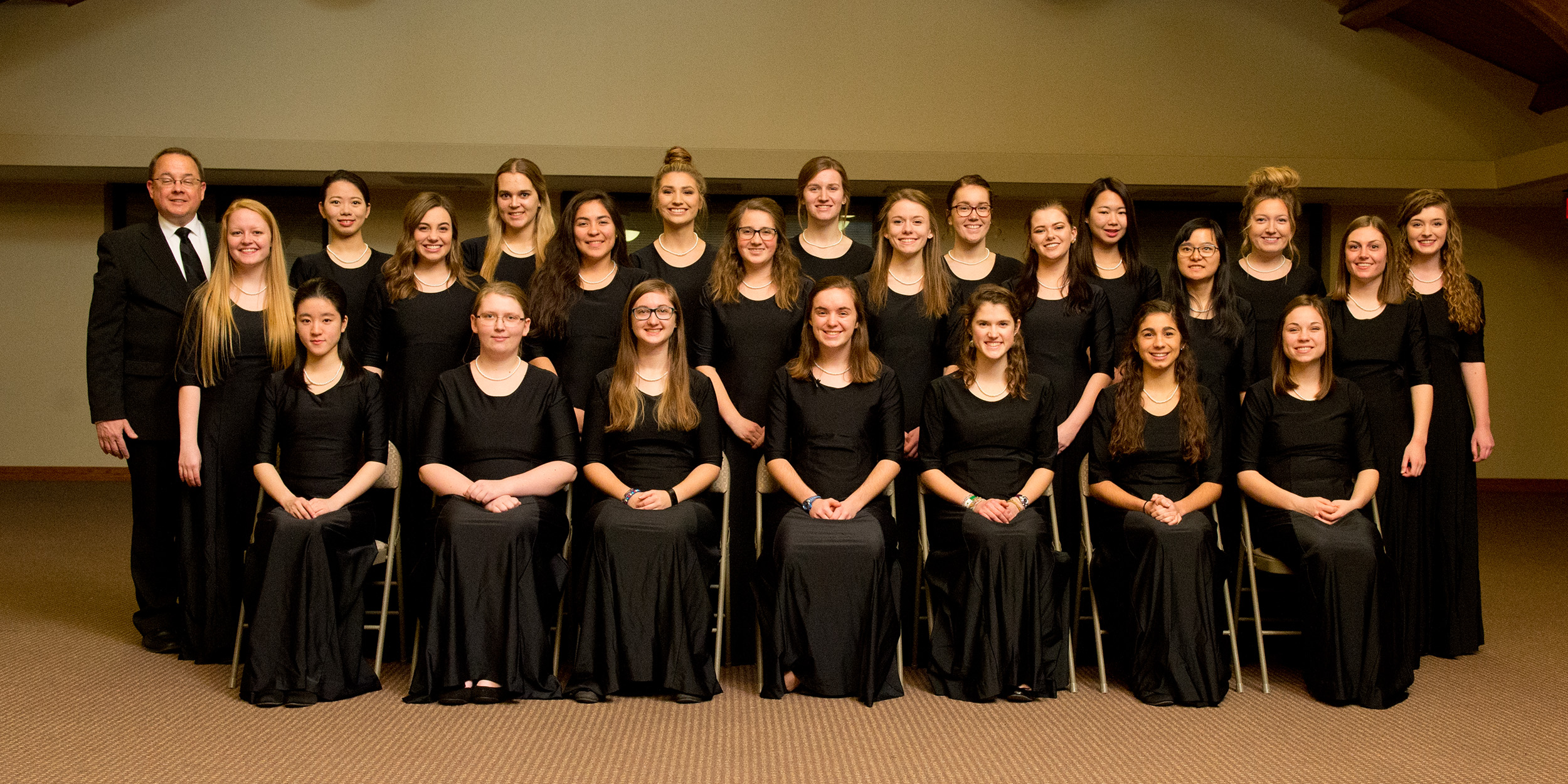 2017-18 Hesston College Women's Chorus