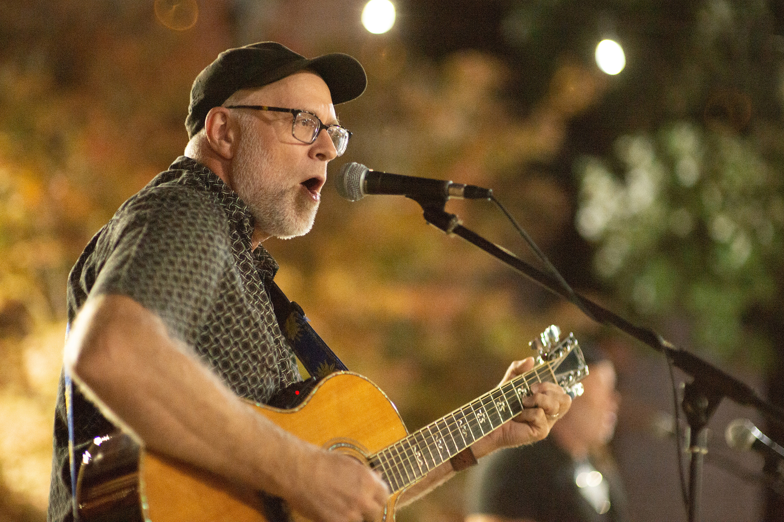 Hesston College Homecoming 2021 - Tim Shue and Friends concert