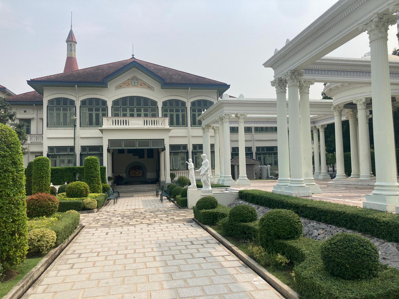 Rama VI's palace