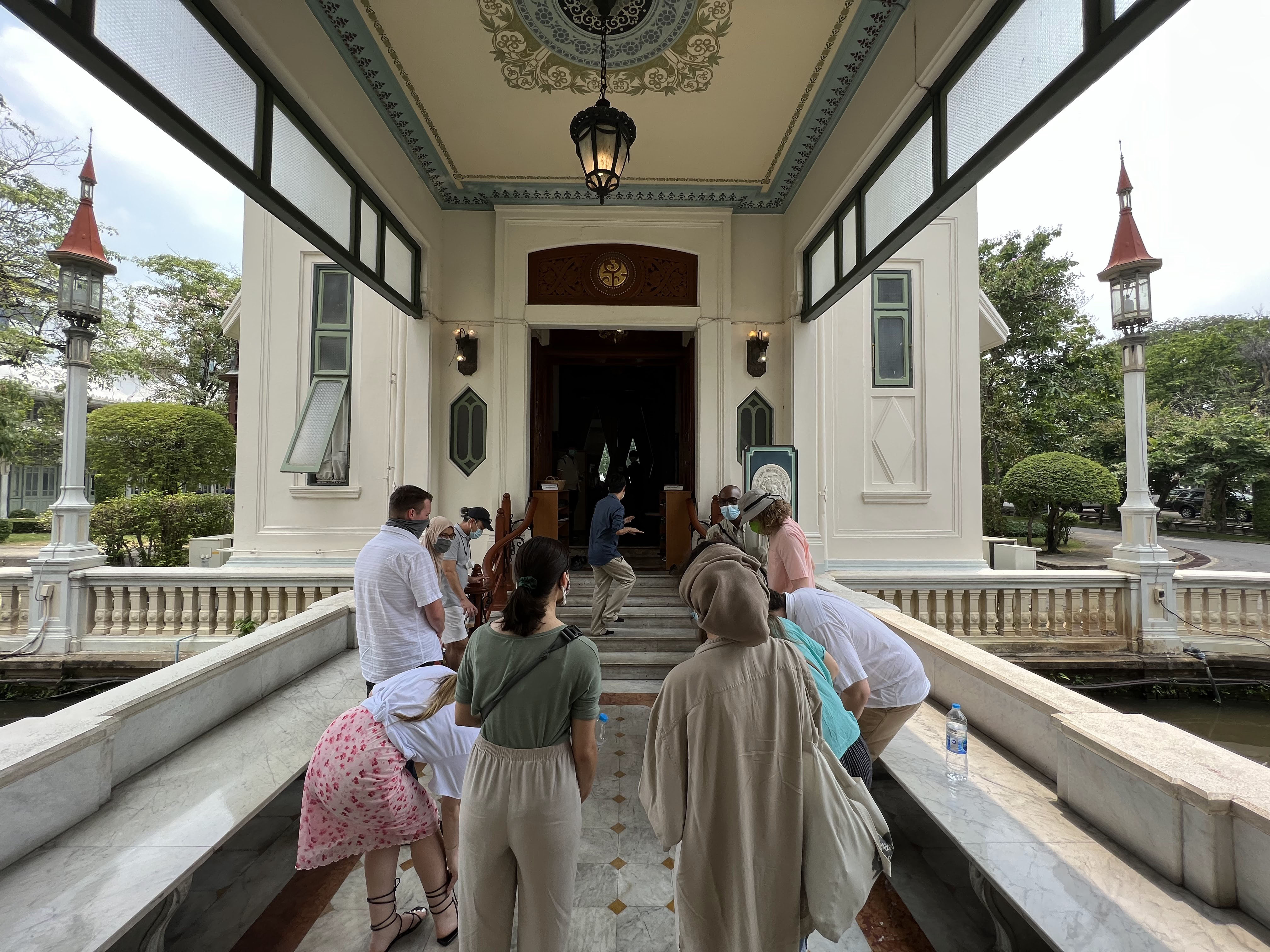 Entering Thailand's first coffee house