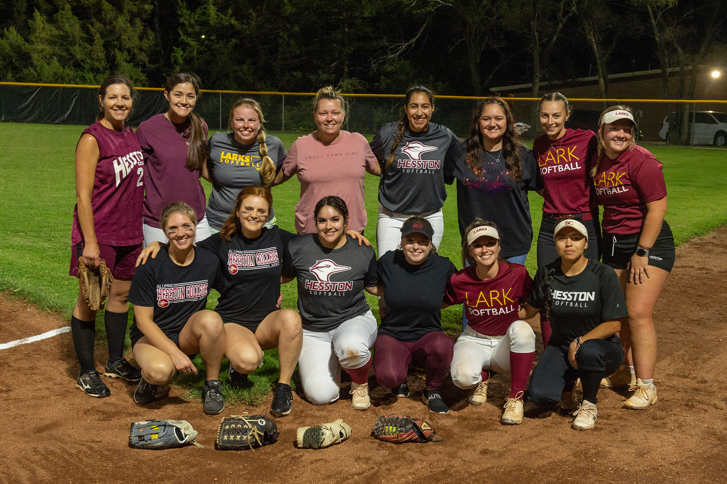 The alumni team for the alumni vs varsity softball game at Hesston College Homecoming 2022