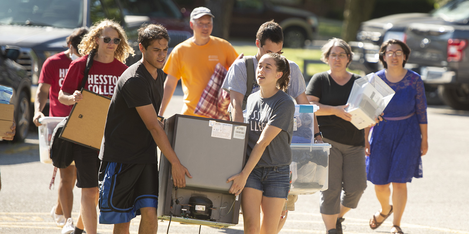 photo - students moving into the dorms at Hesston College